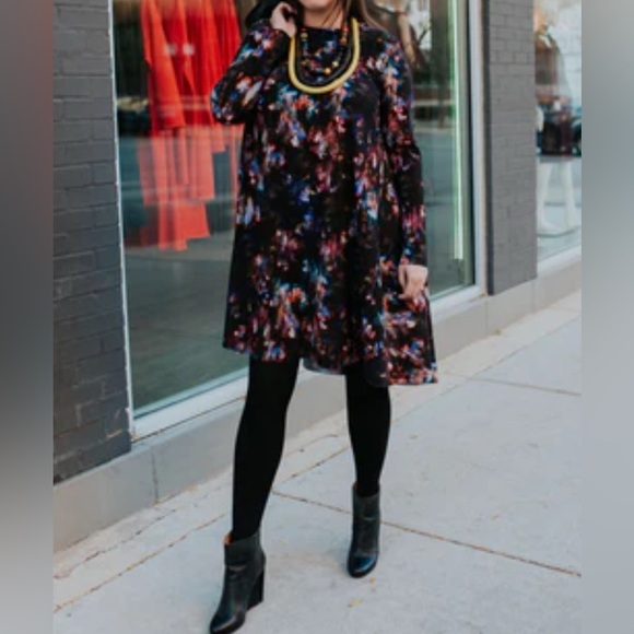 M2057 Maria Pinto Dresses & Skirts - M2057 Maria Pinto Durga Mini Dress Tunic Black Multicolor size XL Boat Neck